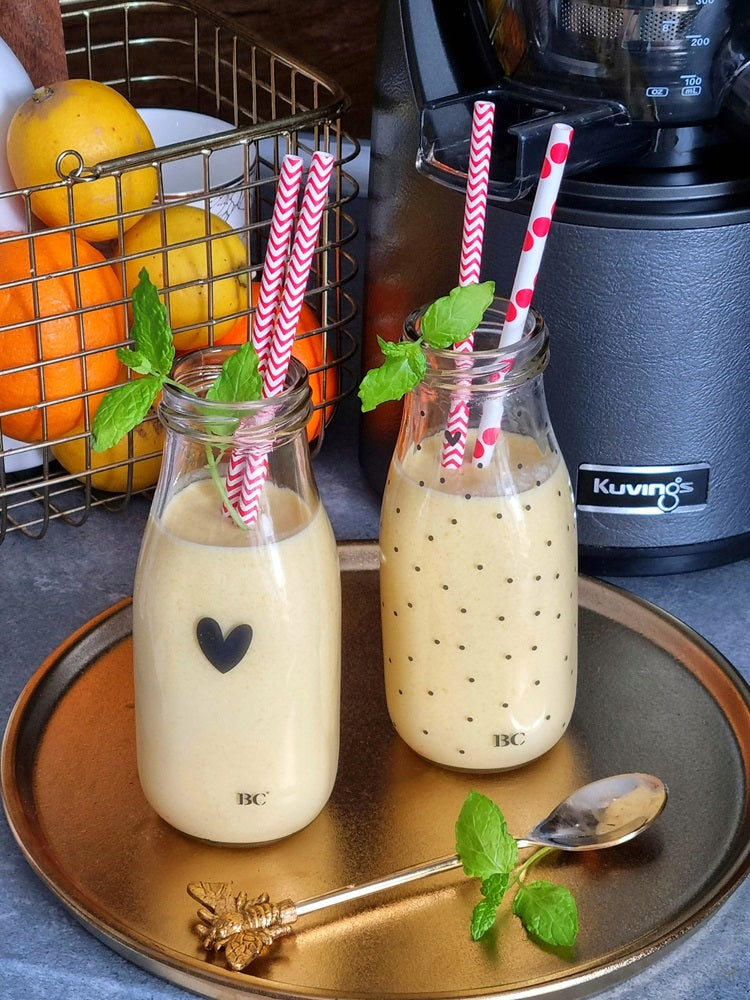Kokosowe mango lassi